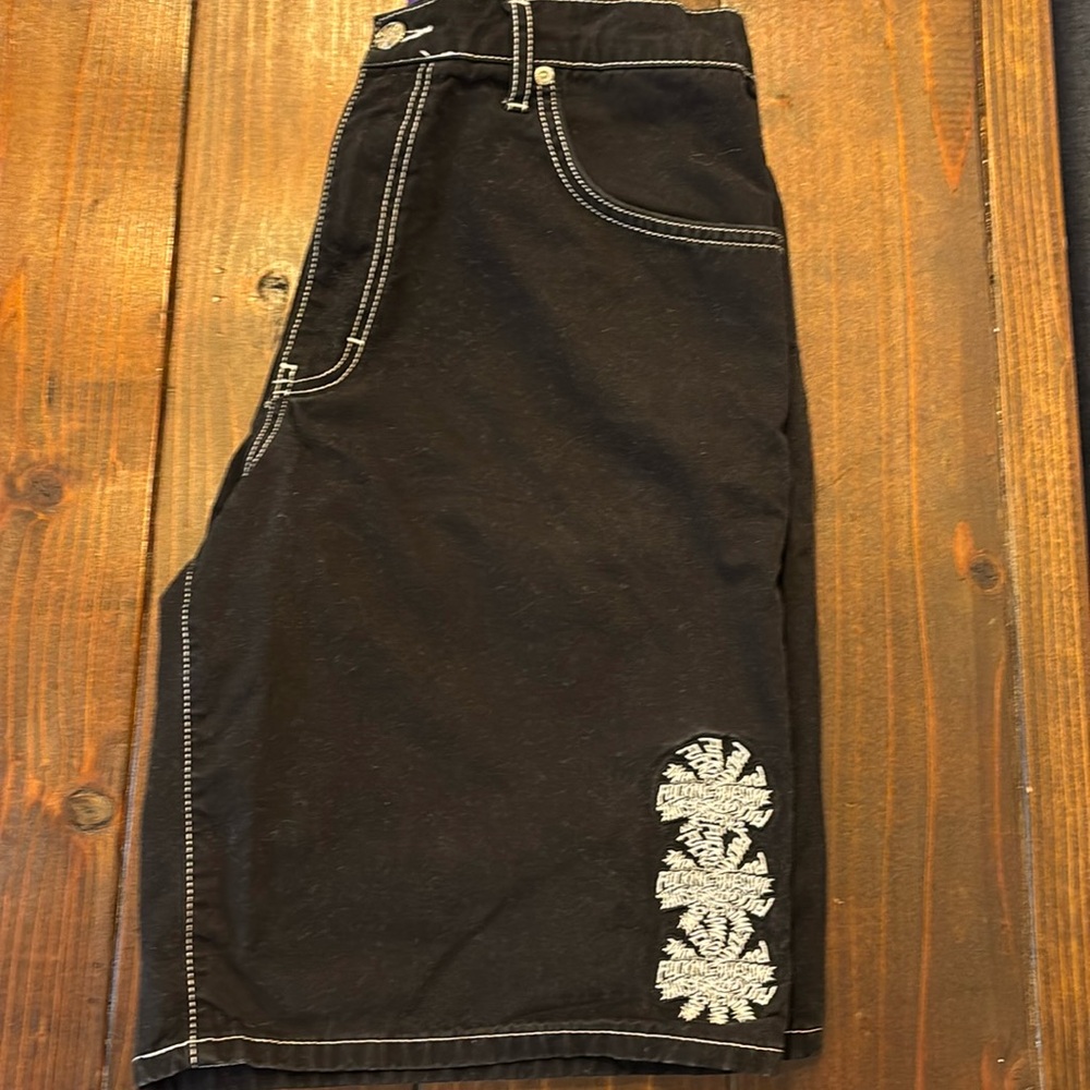 FA TWILL THREE SPIRAL SHORTS